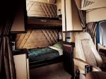 Freightliner Coronado Raised Roof 2002 года
